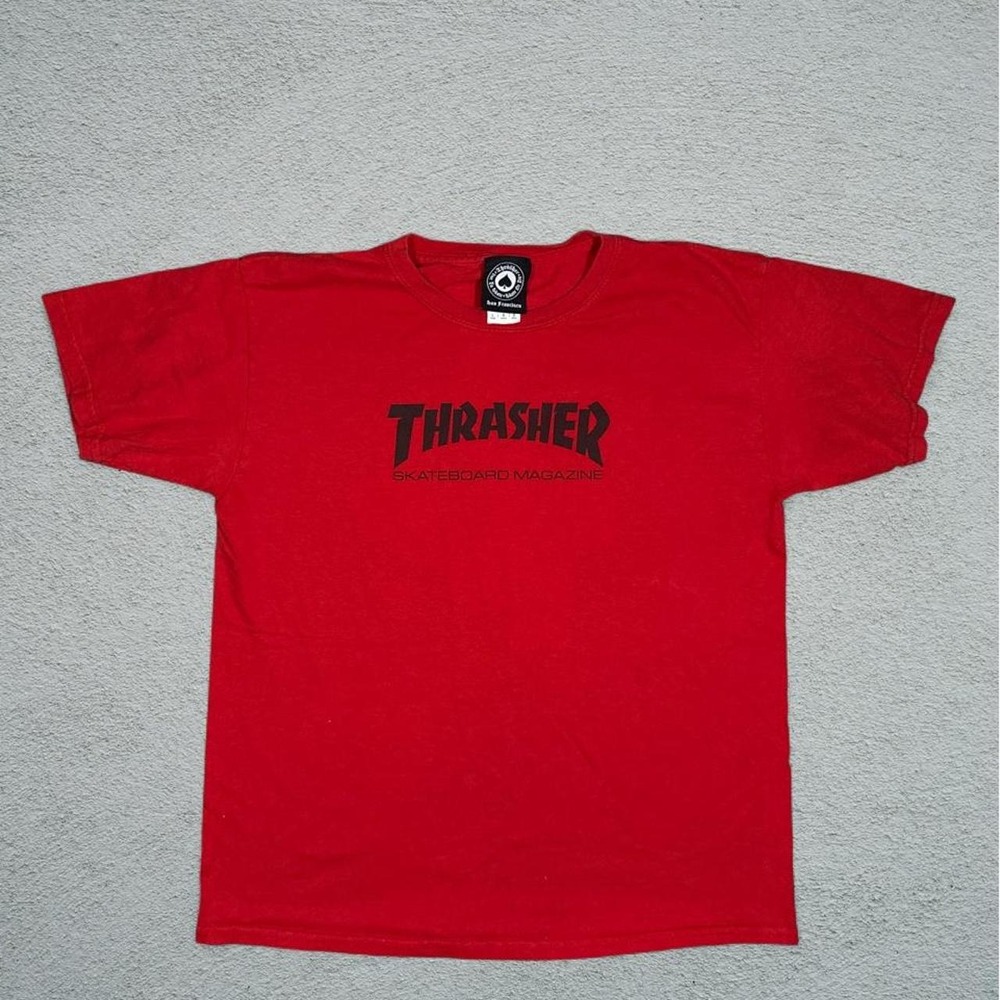 Thrasher Skateboard Magazine Graphic T-Shirt Red Black Logo Youth Large Mens XS